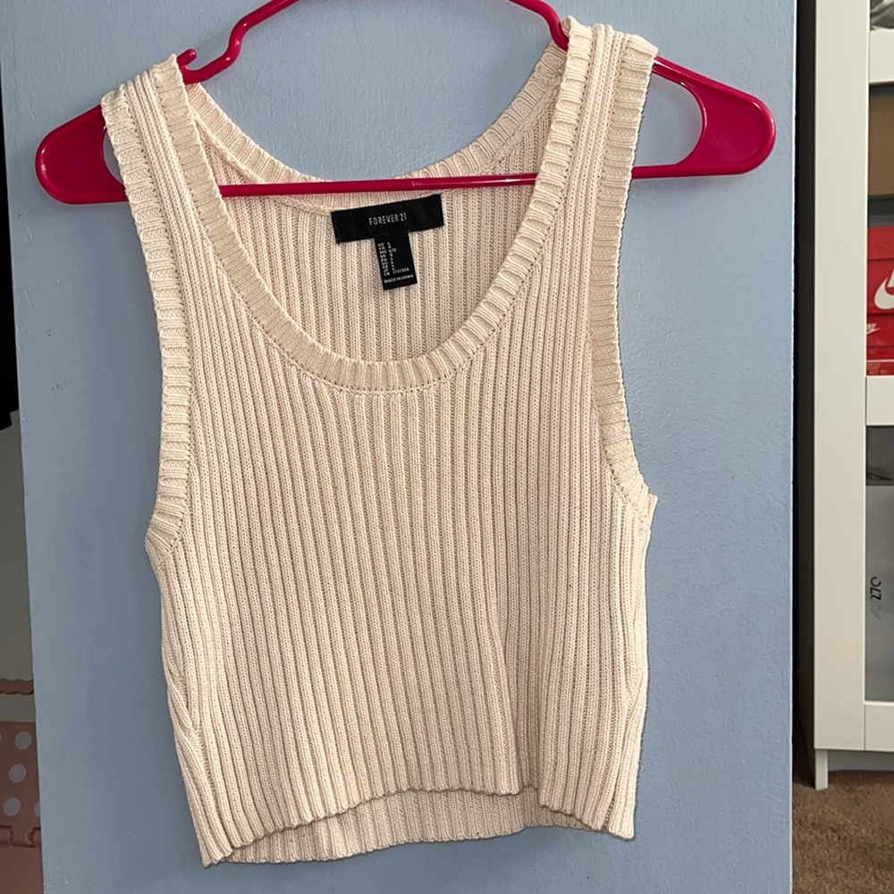 Forever 21 sweater top